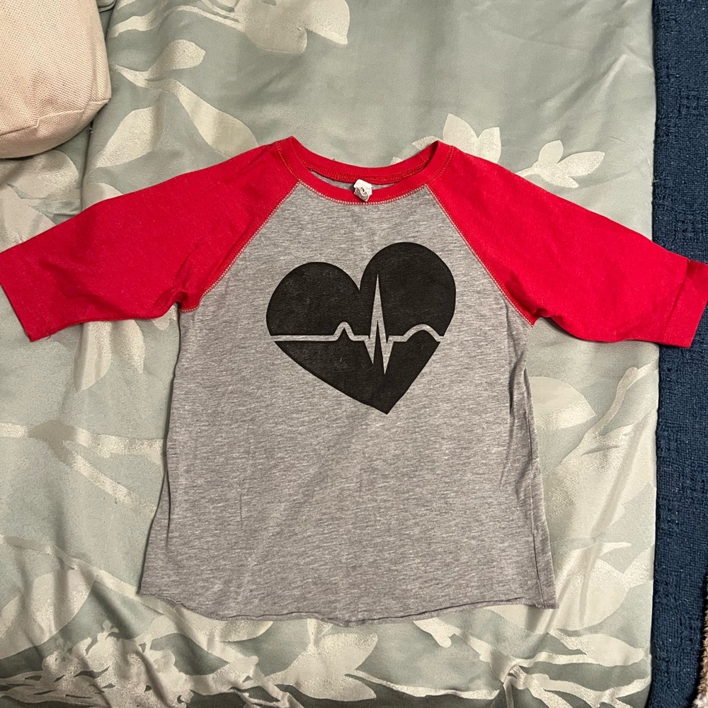 Rabbit Skins 4T Red and Gray Heartbeat 3 quarters Long Sleeve Tee gender neutral